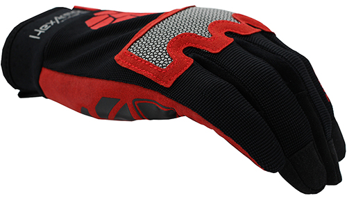 Knuckle protection on the 4022 gloves
